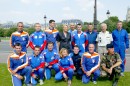 N2005-258M01-0053 * Le groupe quipe comptition en compagnie de Madame le Ministre de la Dfense ainsi que le Chef d'Etat-Major des Armes * 2464 x 1648 * (1.62MB)