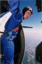 Casa2 * Dpart pour un saut de voltige  partir d'un CASA 235 lors du National air 1997  St Dizier. * 2100 x 3195 * (1.05MB)